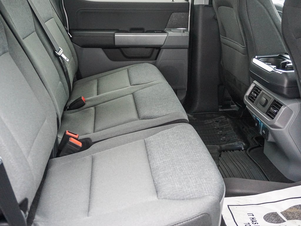 2024 Ford F-150 XLT photo 12