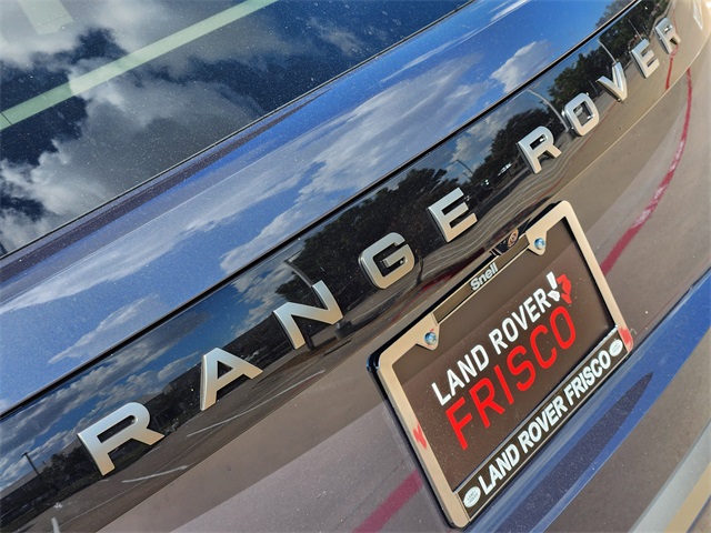 2025 Land Rover Range Rover SE photo 7