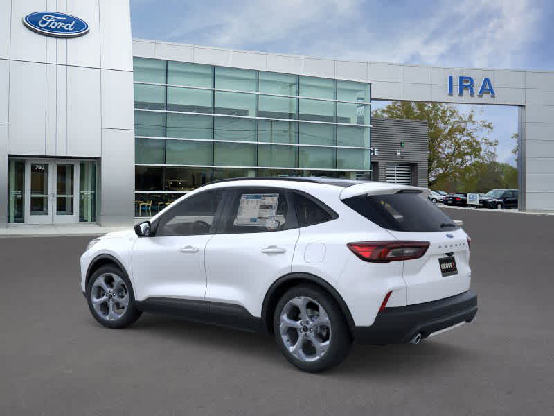 2025 Ford Escape ST-Line photo 4