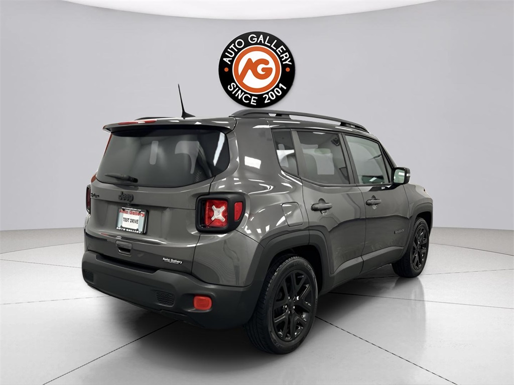 2018 Jeep Renegade Latitude North Edition photo 6