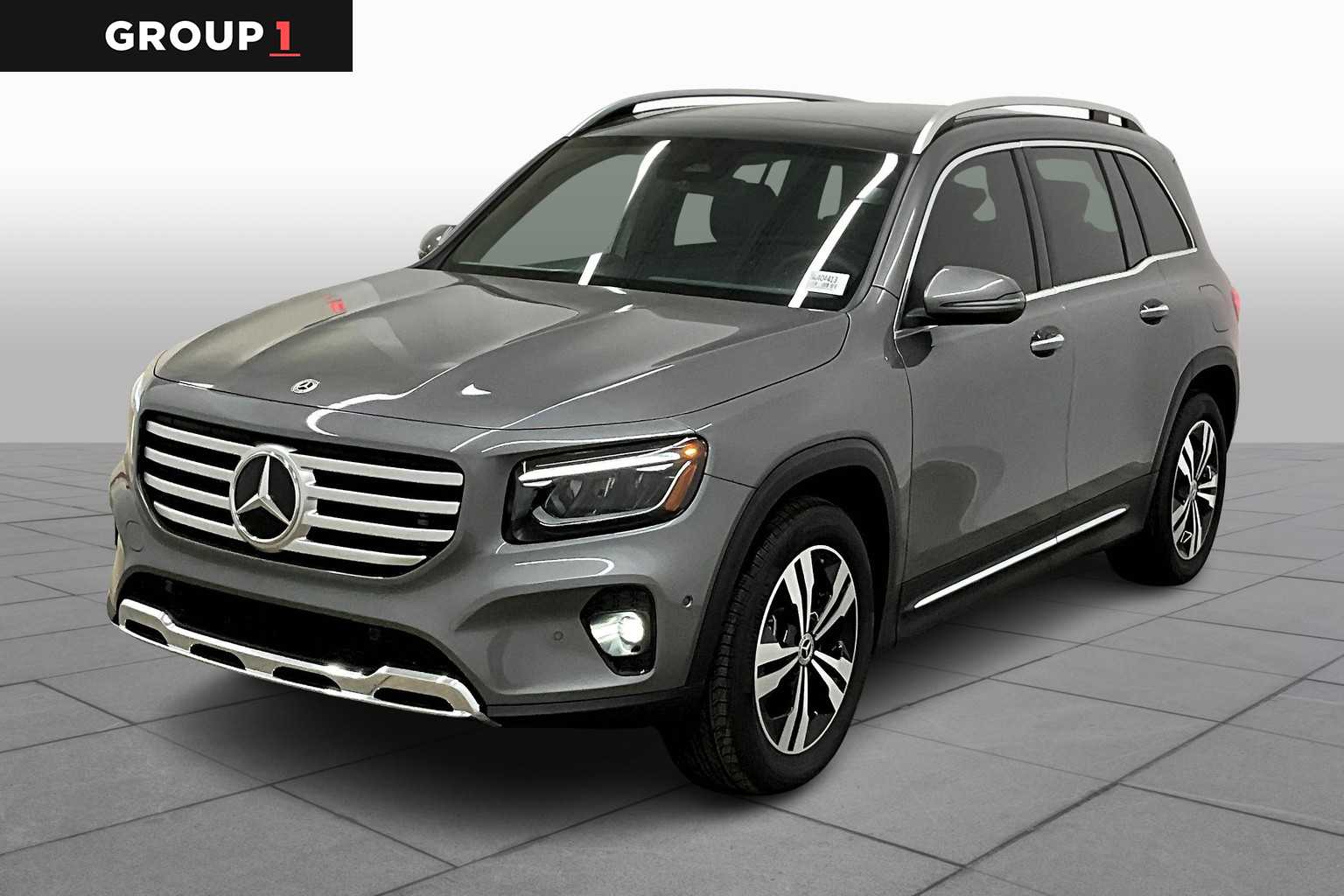 2025 Mercedes-Benz GLB Base's photo