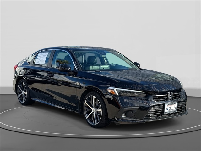 2024 Honda Civic Touring's photo