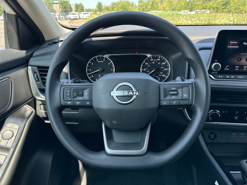 2026 Nissan Rogue S photo 16
