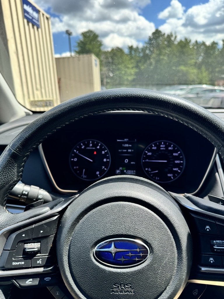 2020 Subaru Outback Limited photo 16
