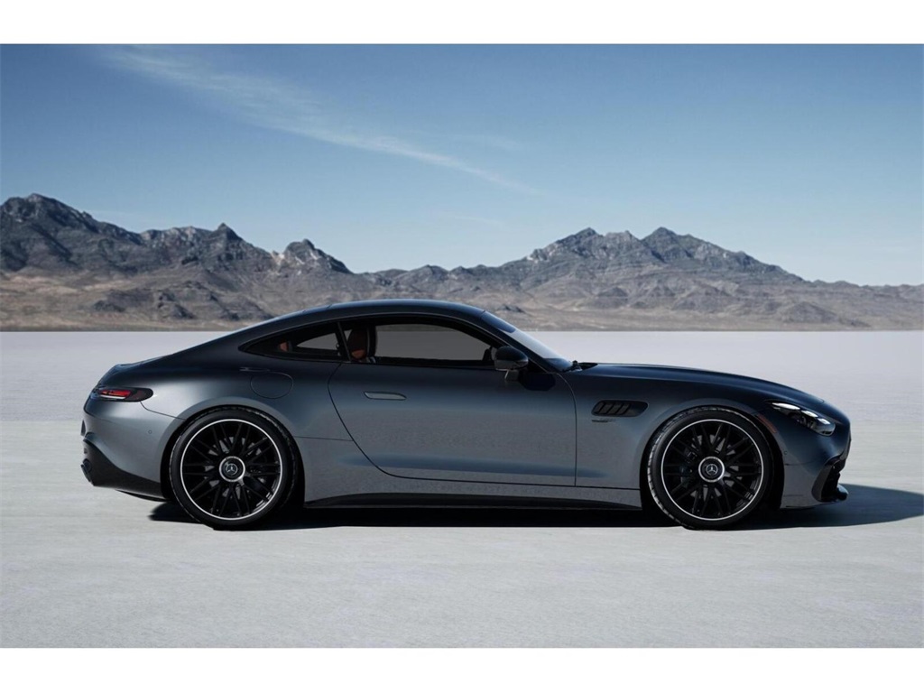2026 Mercedes Benz AMG GT 43 photo 2