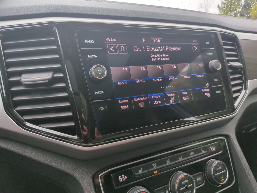 2022 Volkswagen Atlas V6 SE Technology photo 17