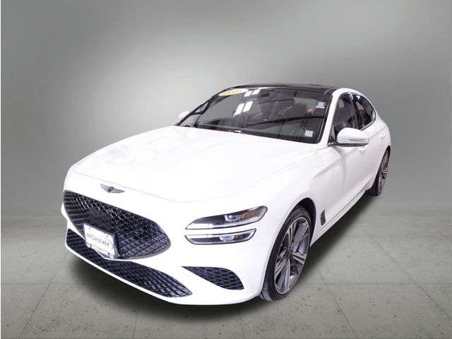 2025 GENESIS G70 Standard's photo