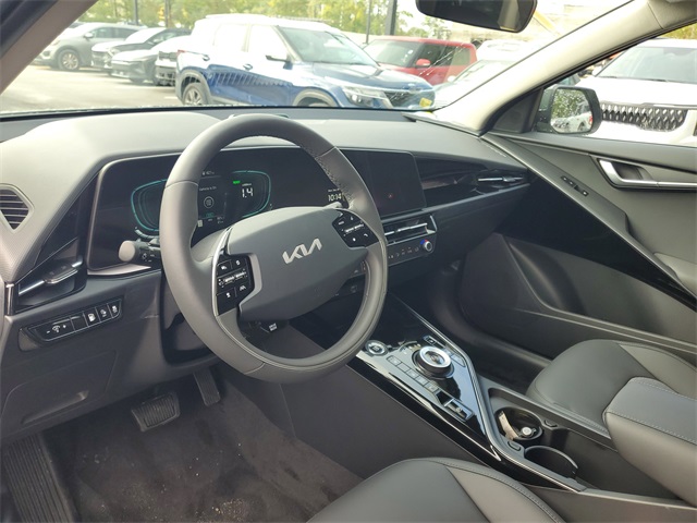2025 Kia Niro Plug-In Hybrid EX photo 8