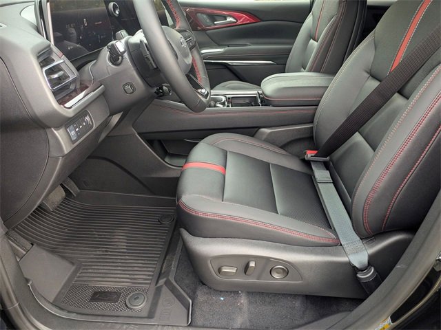 2026 Chevrolet Traverse RS photo 11