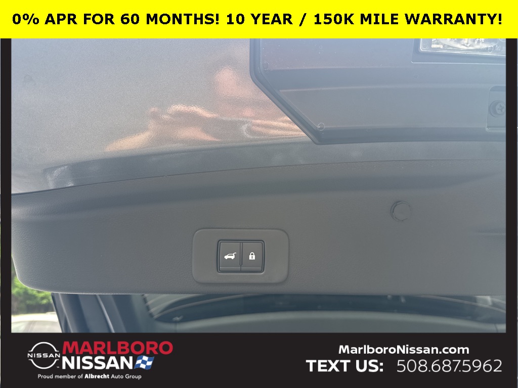 2025 Nissan Murano SL photo 12