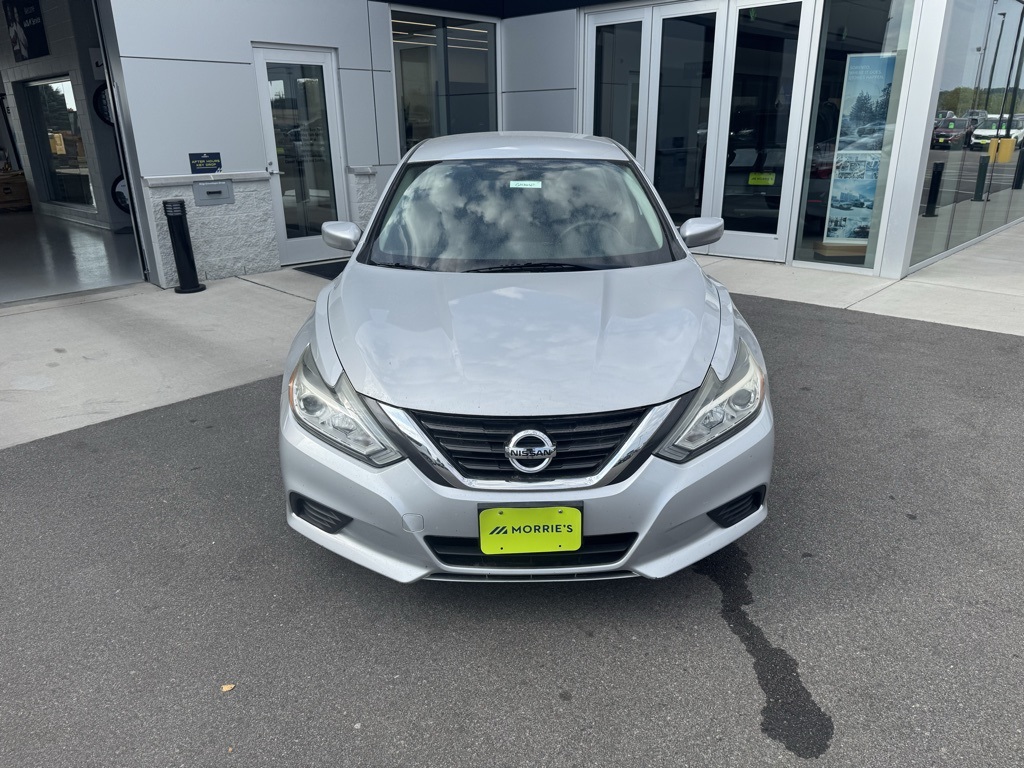 2016 Nissan Altima 2.5 S photo 2