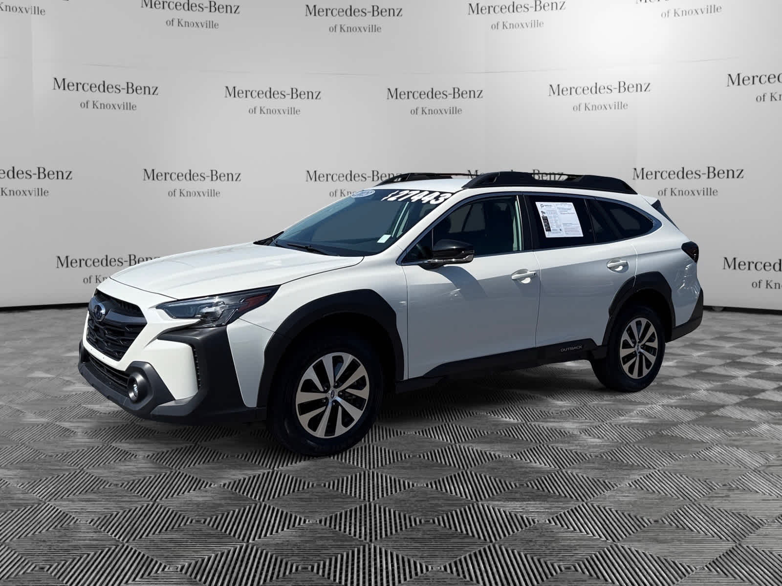 2023 Subaru Outback Premium's photo