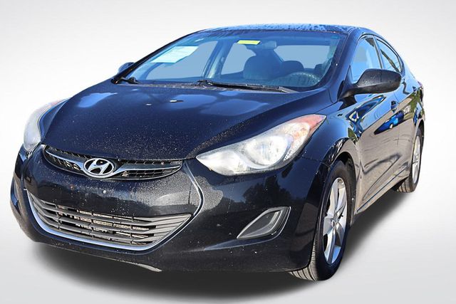 2013 Hyundai Elantra GLS photo 4