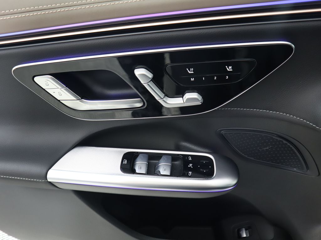 2026 Mercedes Benz EQE SUV 4MATIC photo 26