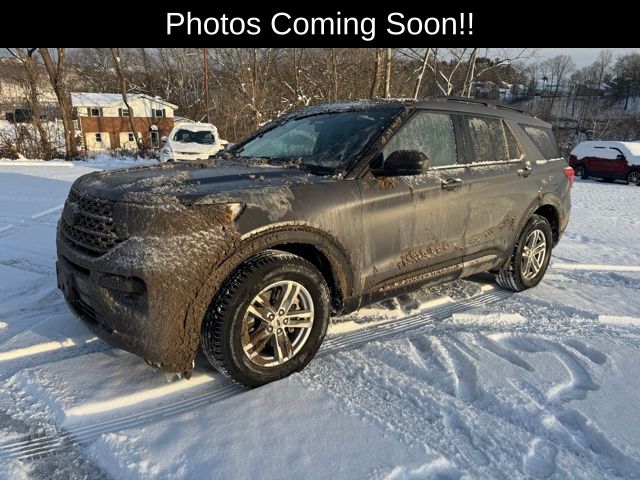 2024 Ford Explorer XLT's photo