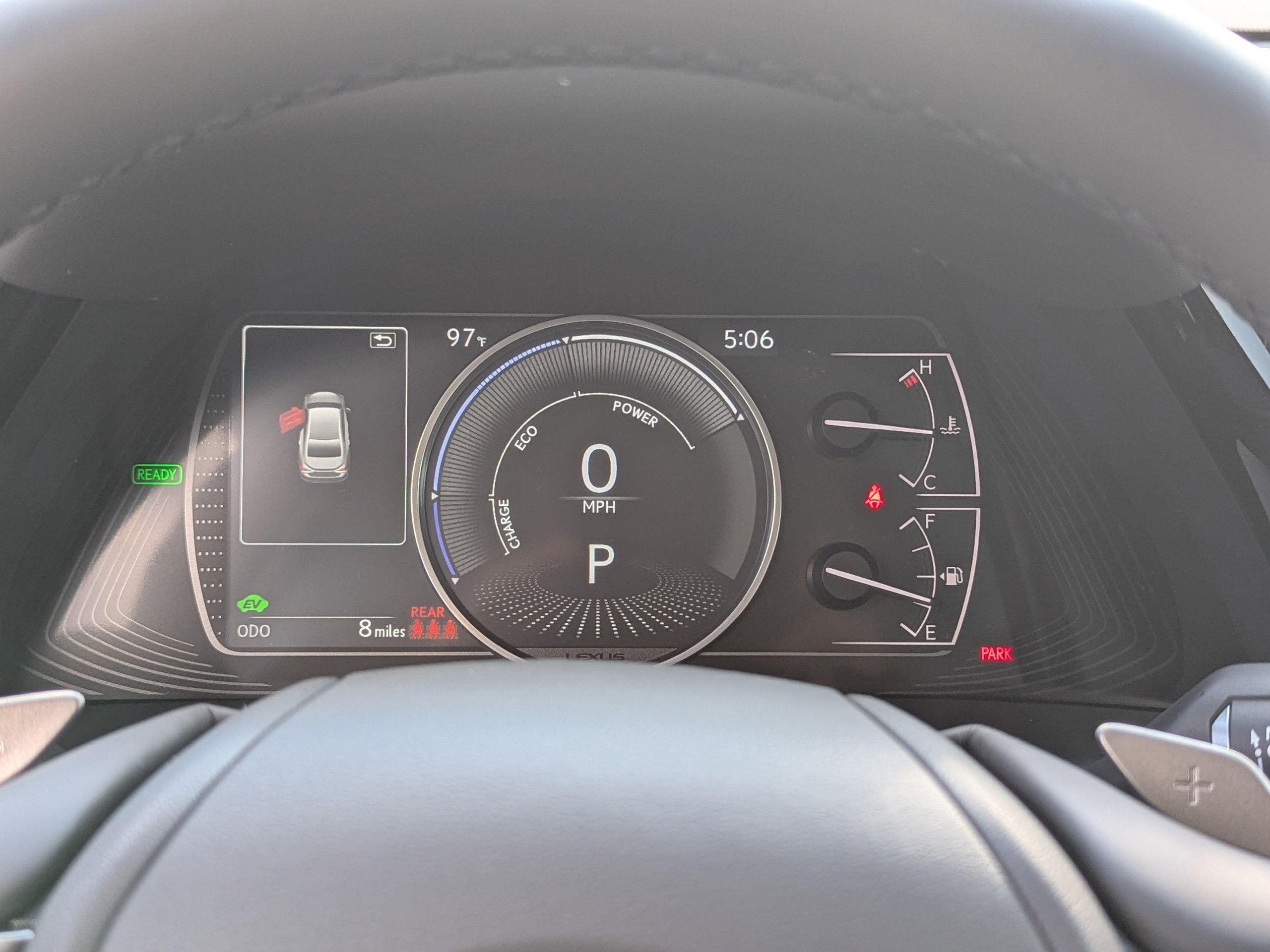 2025 Lexus ES 300h photo 35