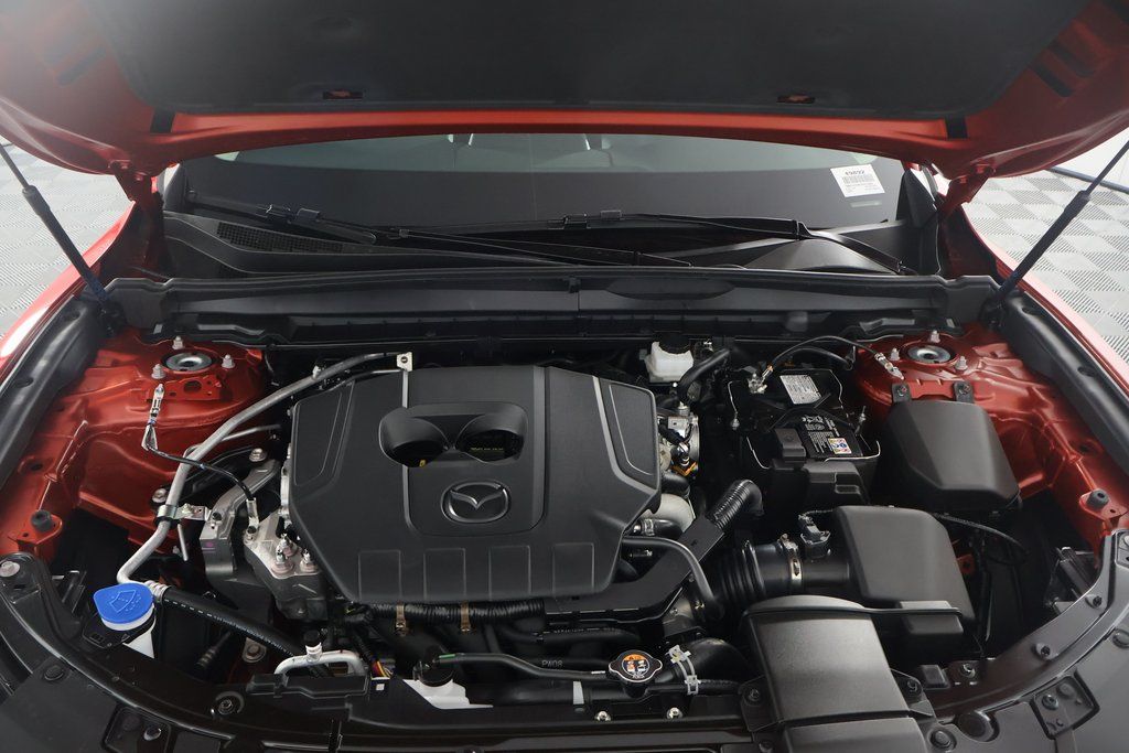 2025 Mazda CX-50 2.5 S Premium photo 4