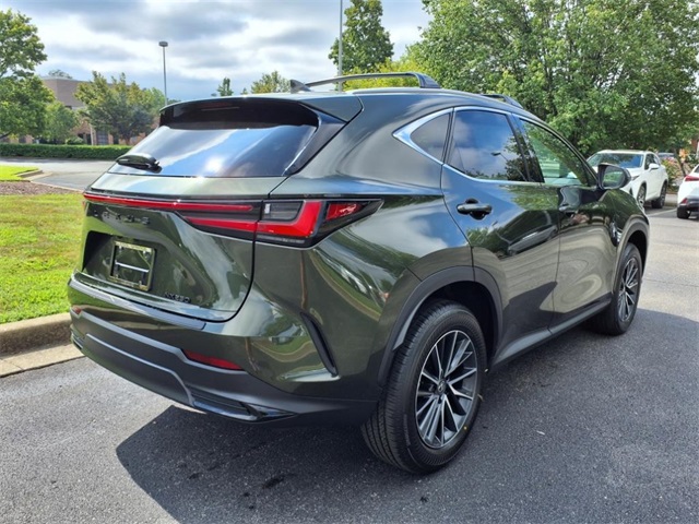 2025 Lexus NX 250 Premium photo 5