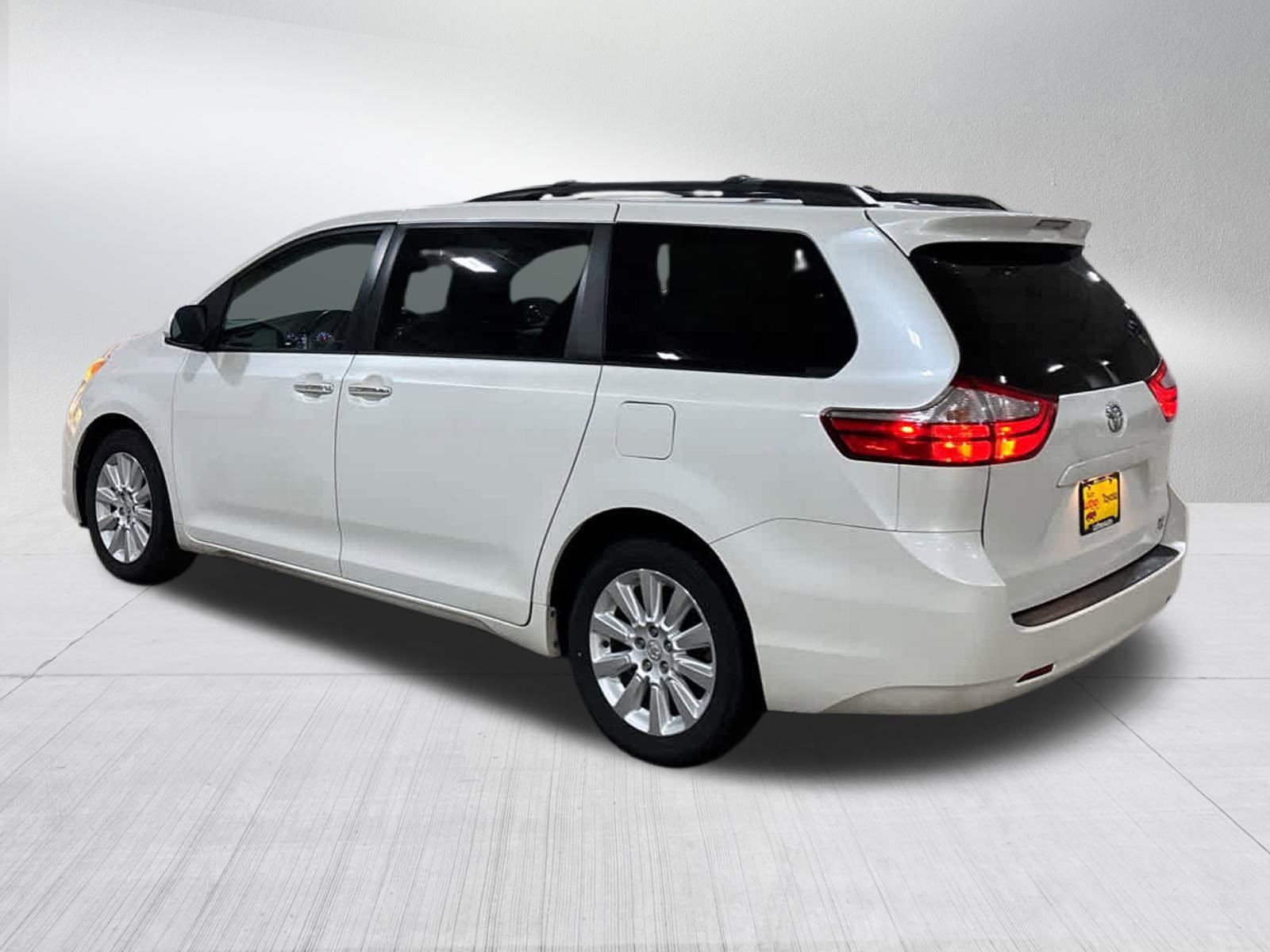 Used 2015 Toyota Sienna XLE with VIN 5TDDK3DC8FS097469 for sale in Golden Valley, Minnesota