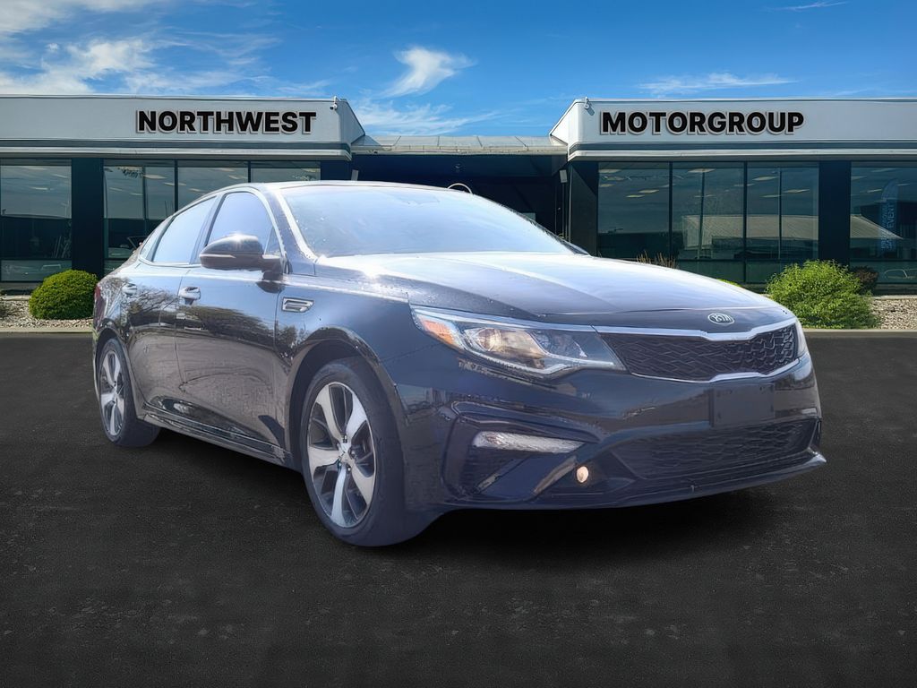 2020 Kia Optima S's photo