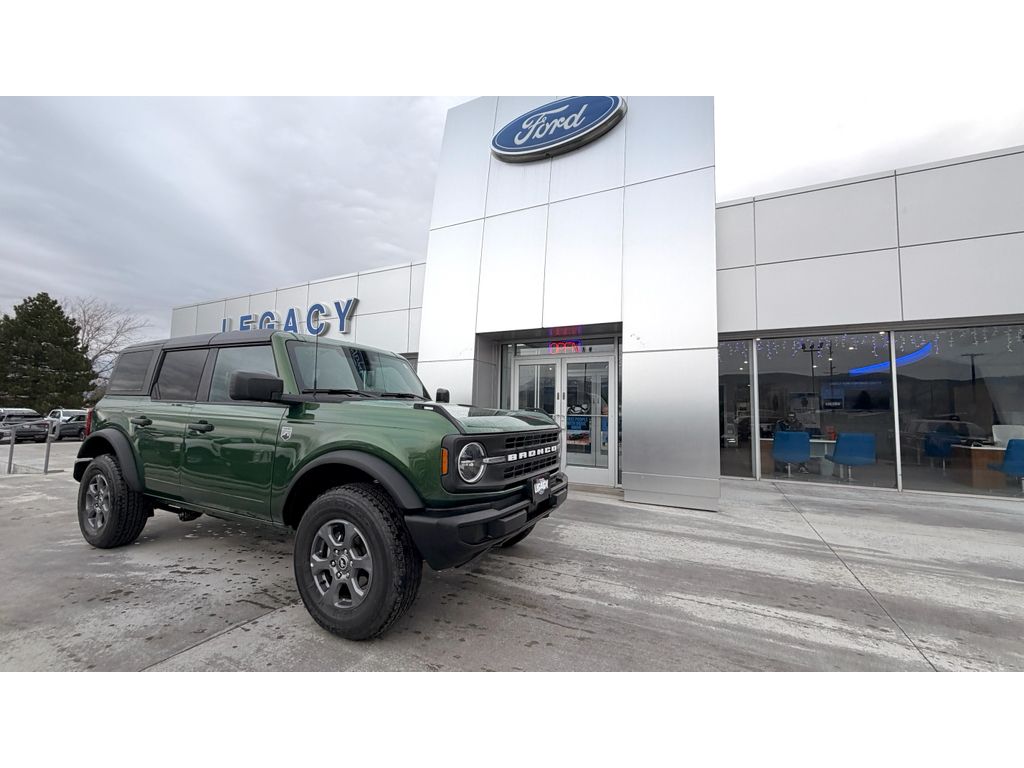2025 Ford Bronco 4-Door Big Bend's photo