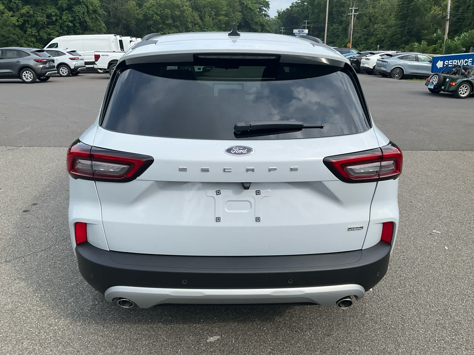 2025 Ford Escape photo 3