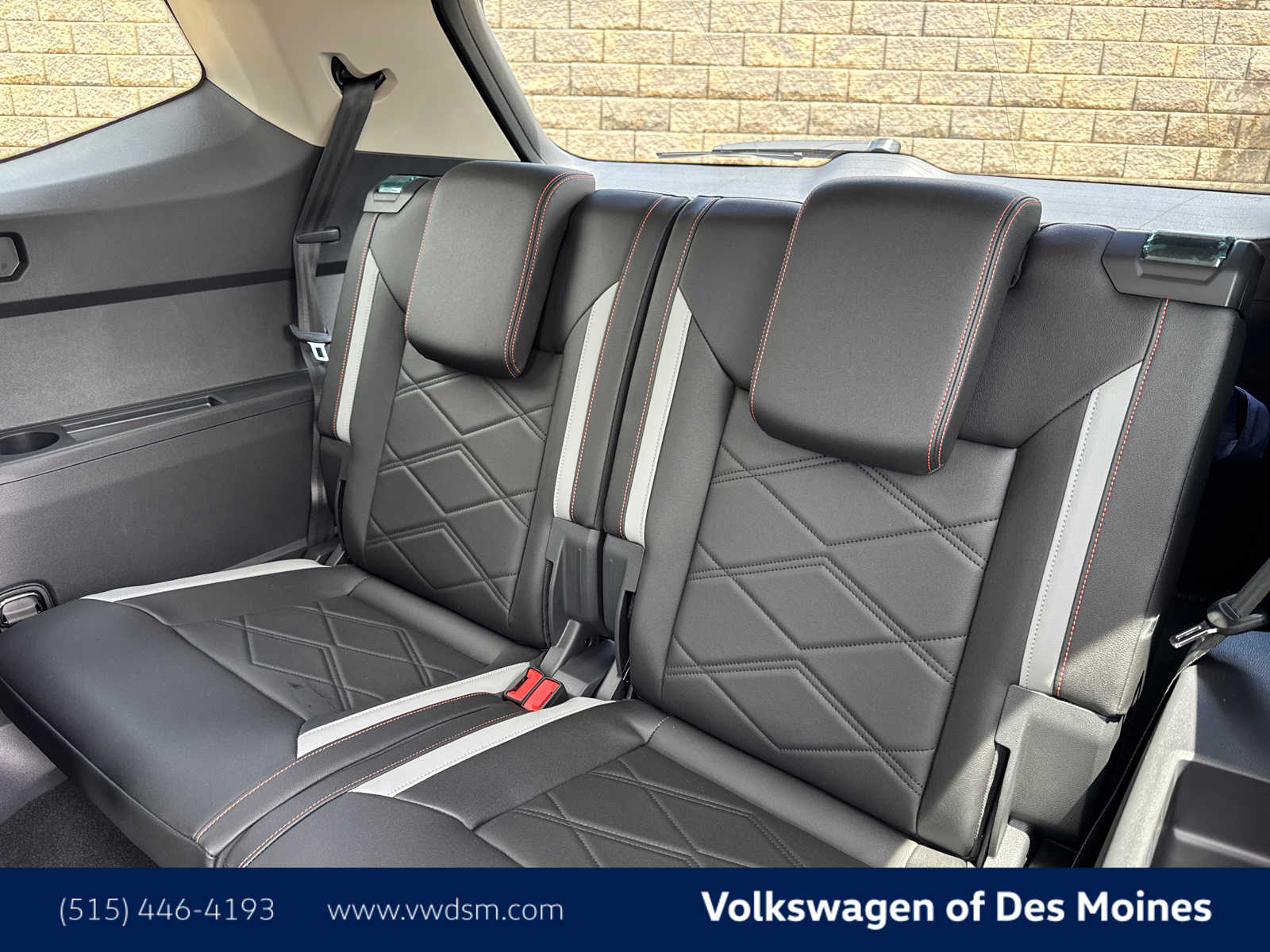 2025 Volkswagen Atlas Peak Edition SE photo 11