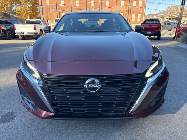 2024 Nissan Altima 2.5 SV photo 3