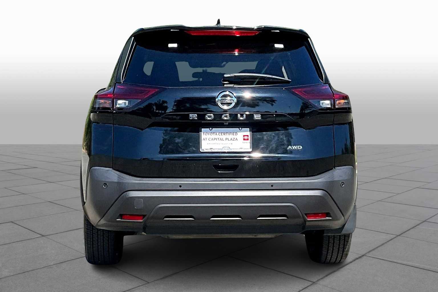 2021 Nissan Rogue S AWD photo 3