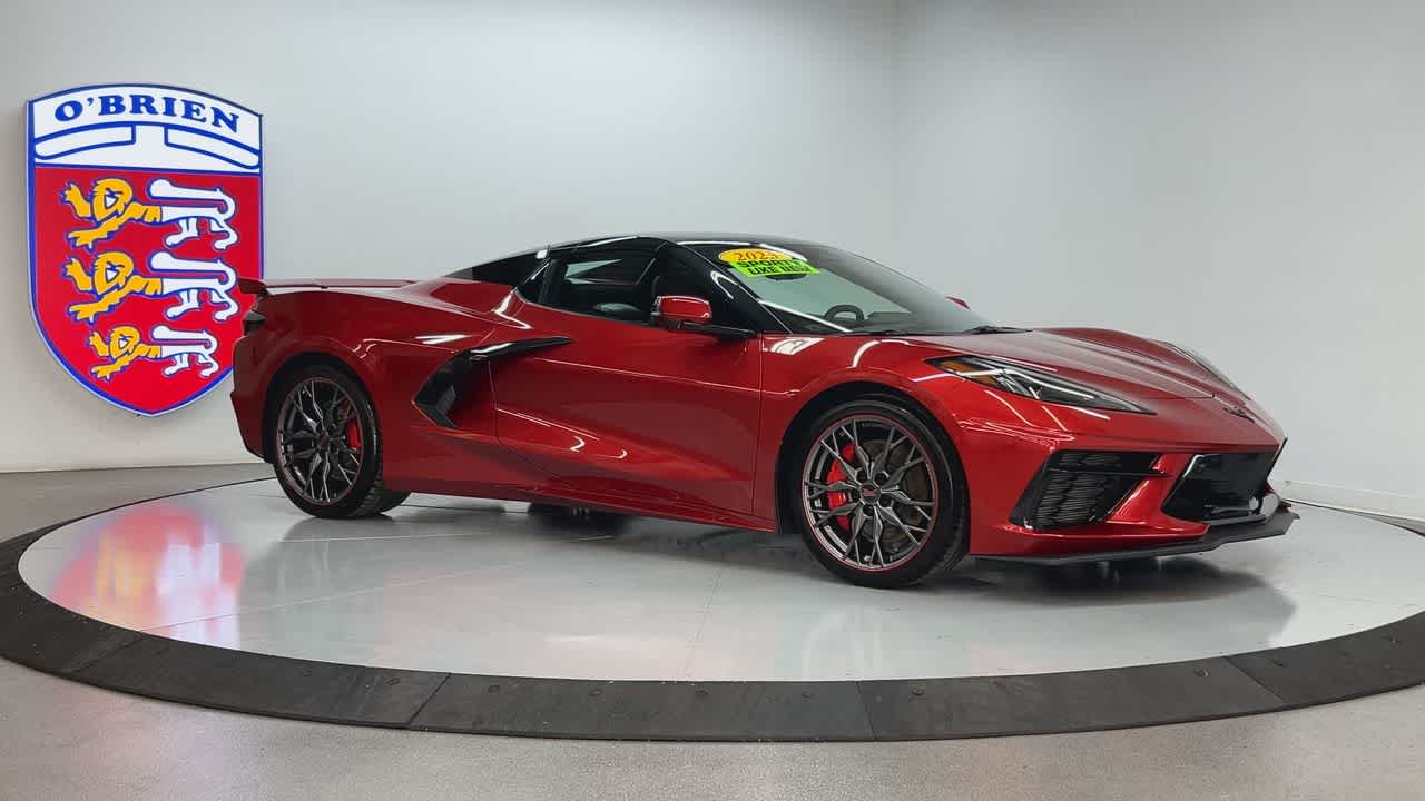 2025 Chevrolet Corvette 3LT photo 3