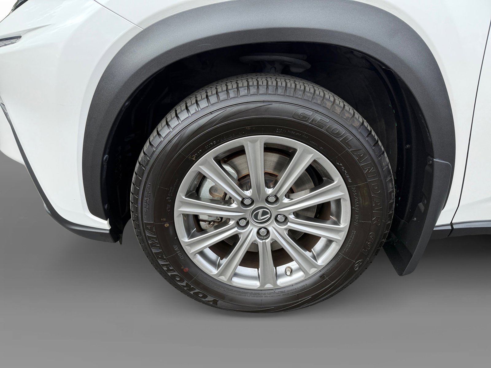 2020 Lexus NX 300 photo 9