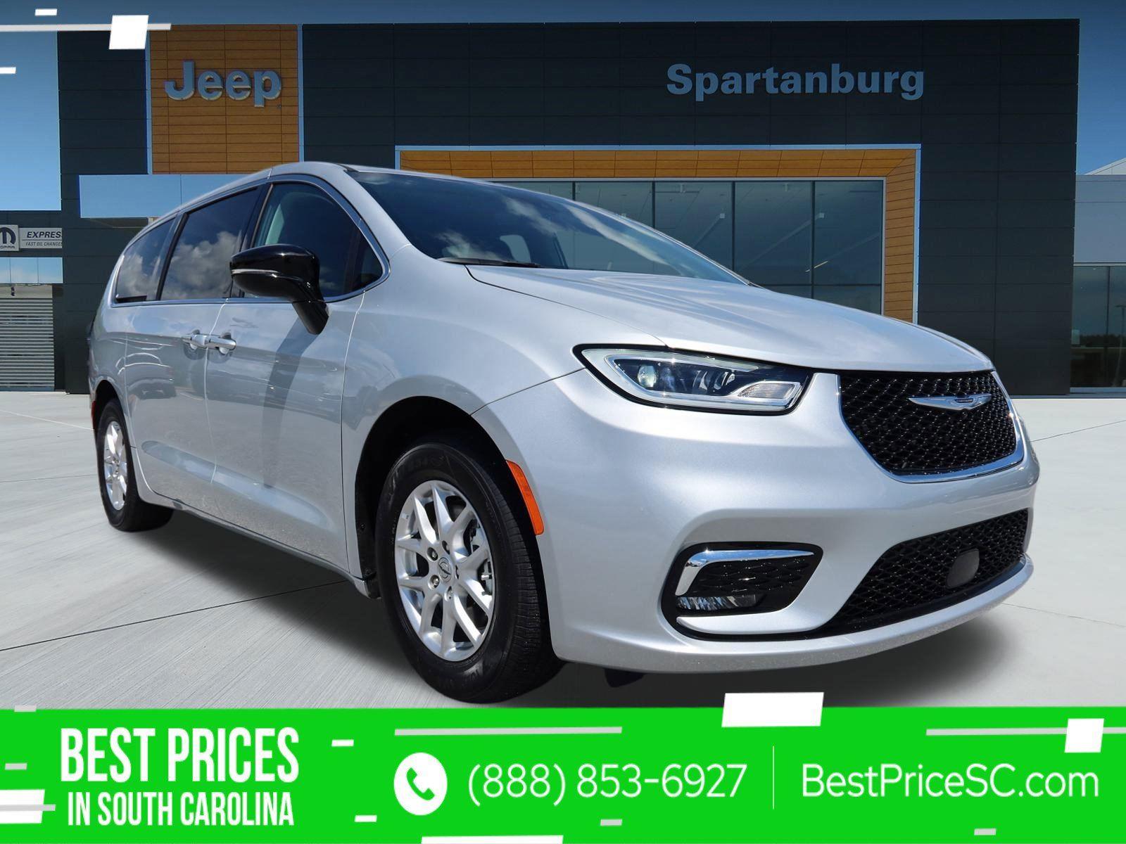 2024 Chrysler Pacifica Touring L