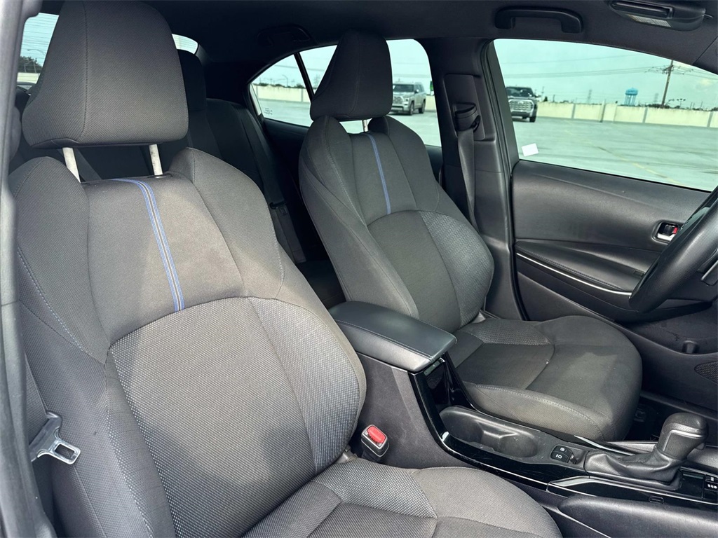 2022 Toyota Corolla SE photo 9