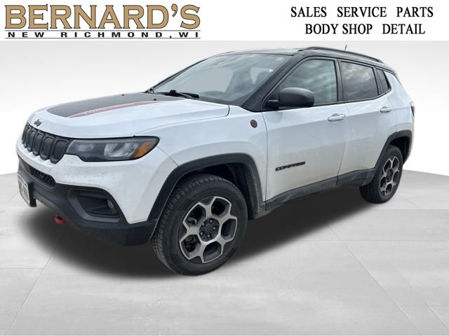 2022 Jeep Compass Trailhawk's photo