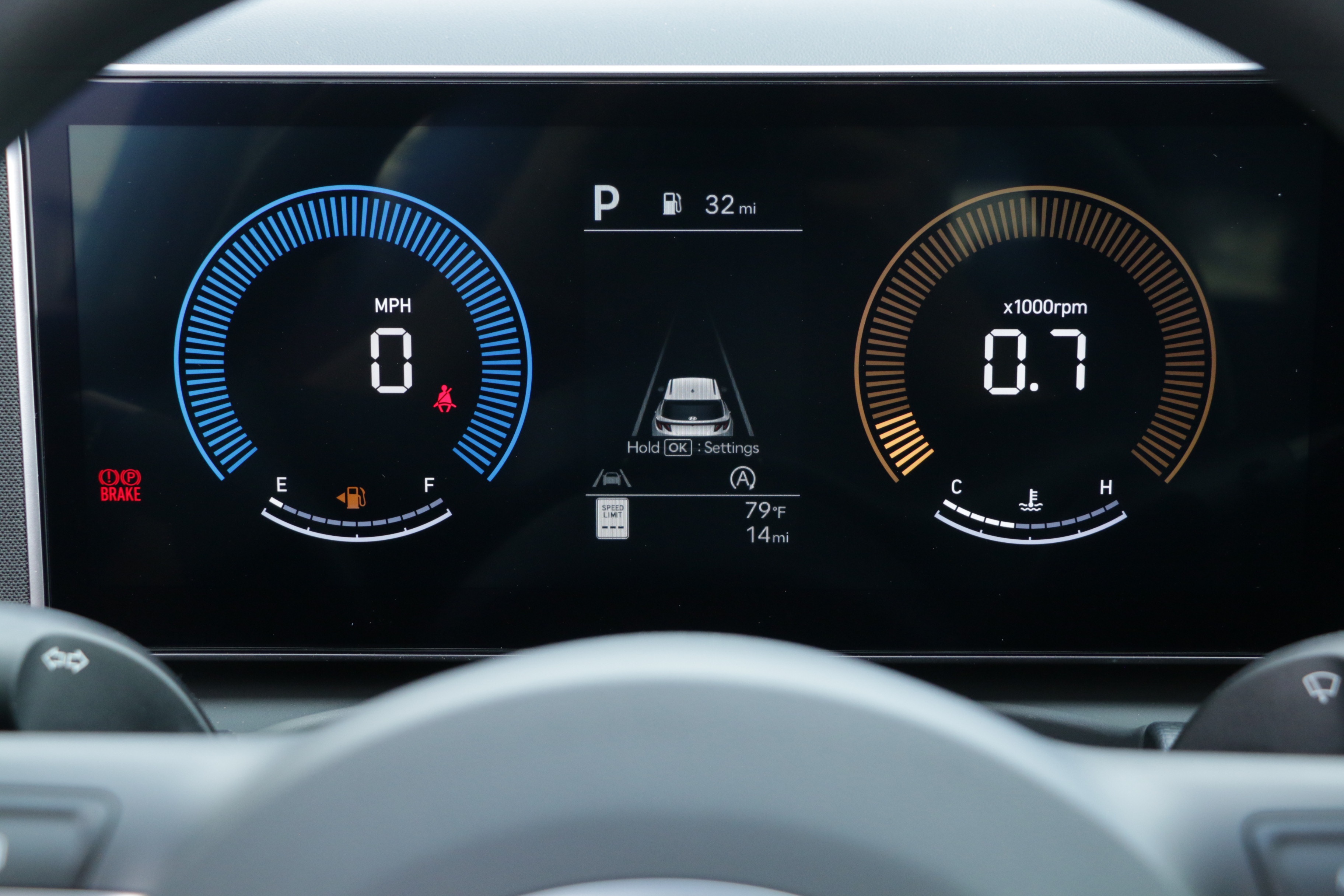 2026 Hyundai Tucson SEL photo 3