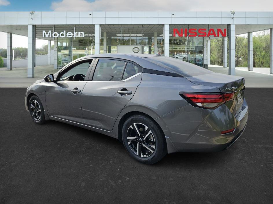 2025 Nissan Sentra SV photo 5