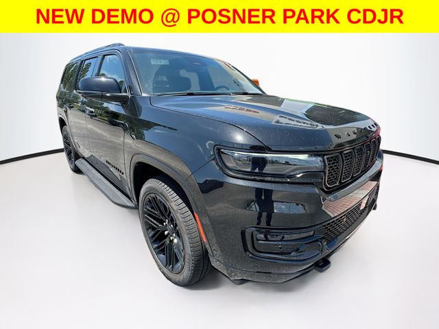 2025 Jeep Wagoneer L Series II Carbide photo 3