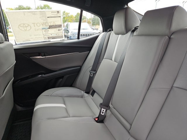 2026 Toyota Camry SE photo 16