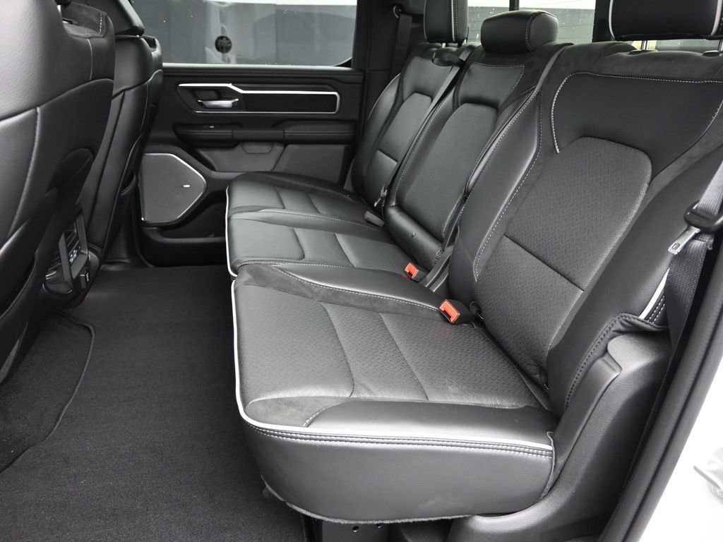 2026 Ram 1500 Laramie photo 8
