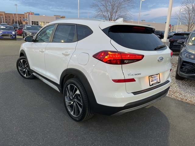 2019 Hyundai Tucson Sport photo 2