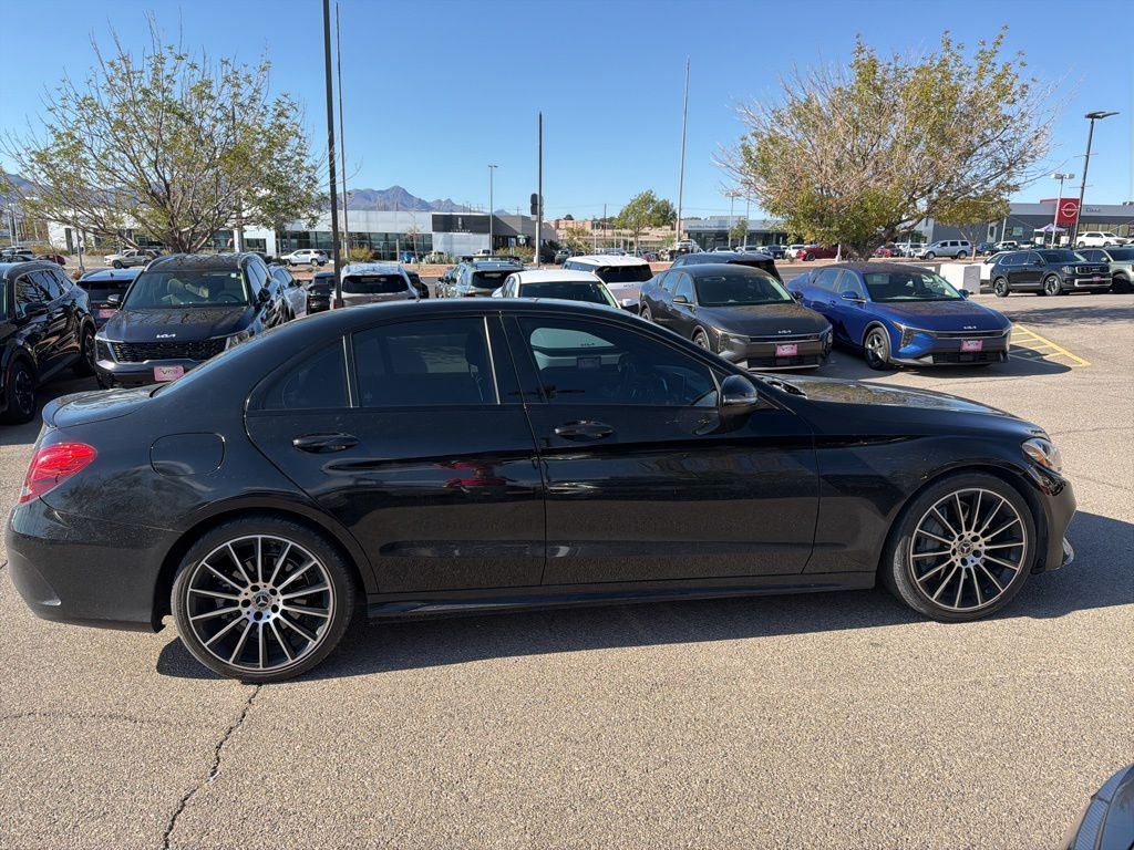 2018 Mercedes Benz C 300 photo 5
