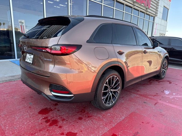 Used 2025 Melting Copper Metallic Mazda Premium Plus Package image 11