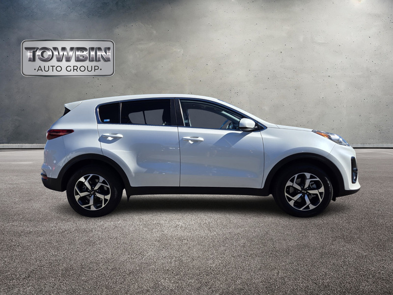 2021 Kia Sportage LX photo 3
