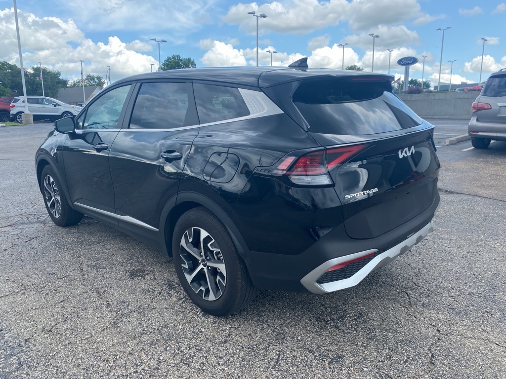 2024 Kia Sportage EX photo 5