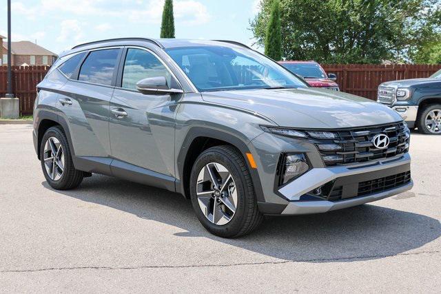 New 2025 Gray Hyundai SEL Convenience FWD image 1