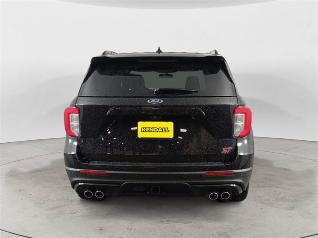 2023 Ford Explorer ST photo 2