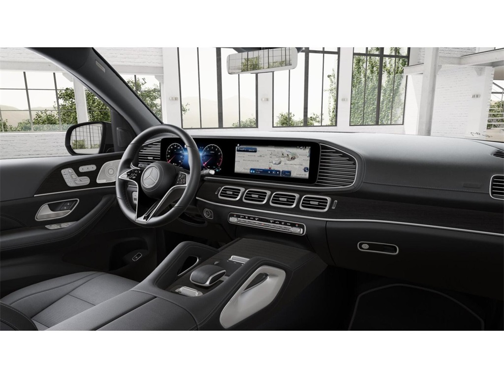 2026 Mercedes Benz GLS 450 4MATIC photo 6