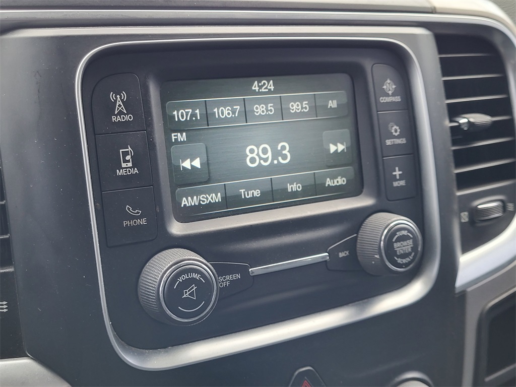 2017 Ram 2500 SLT photo 22