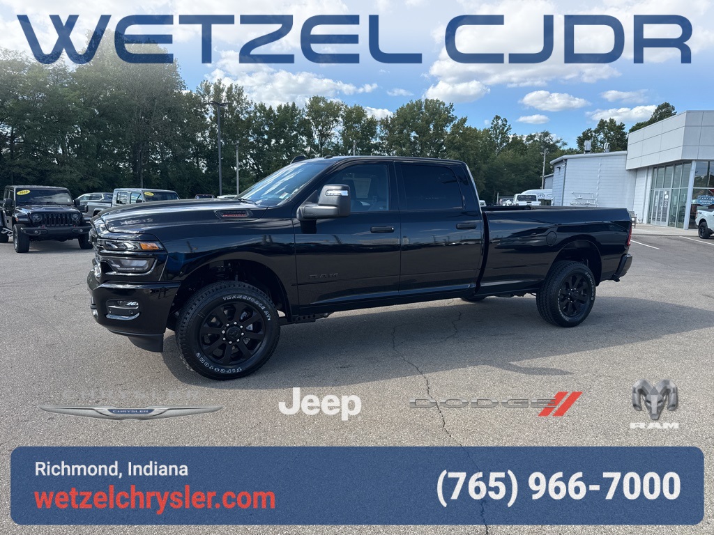 2025 Ram 2500 Big Horn photo 3