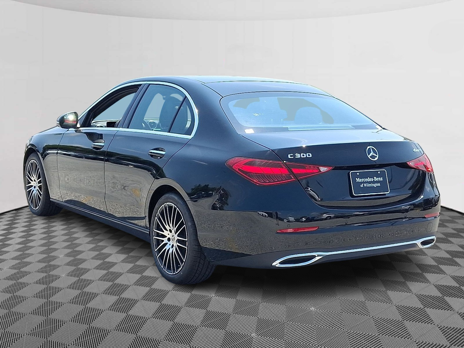 2025 Mercedes Benz C 300 4MATIC photo 4